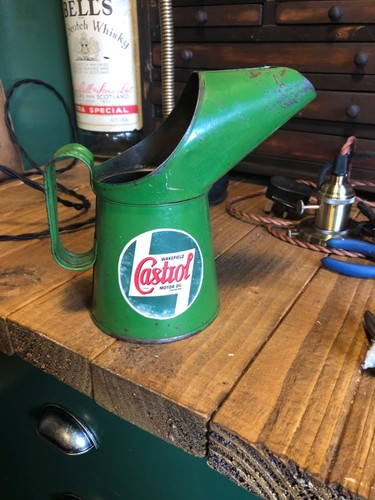 Vintage wakefield castrol - castrol, pint