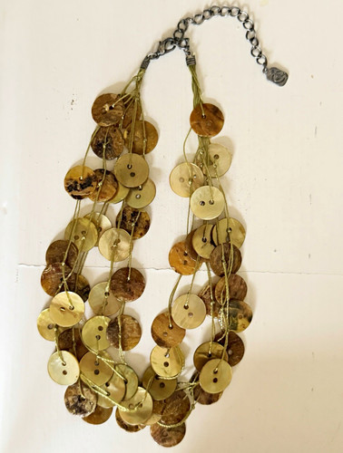 Gold shell disc - disc, statement